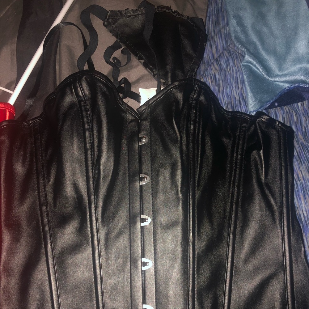 Black corset brand new size xl